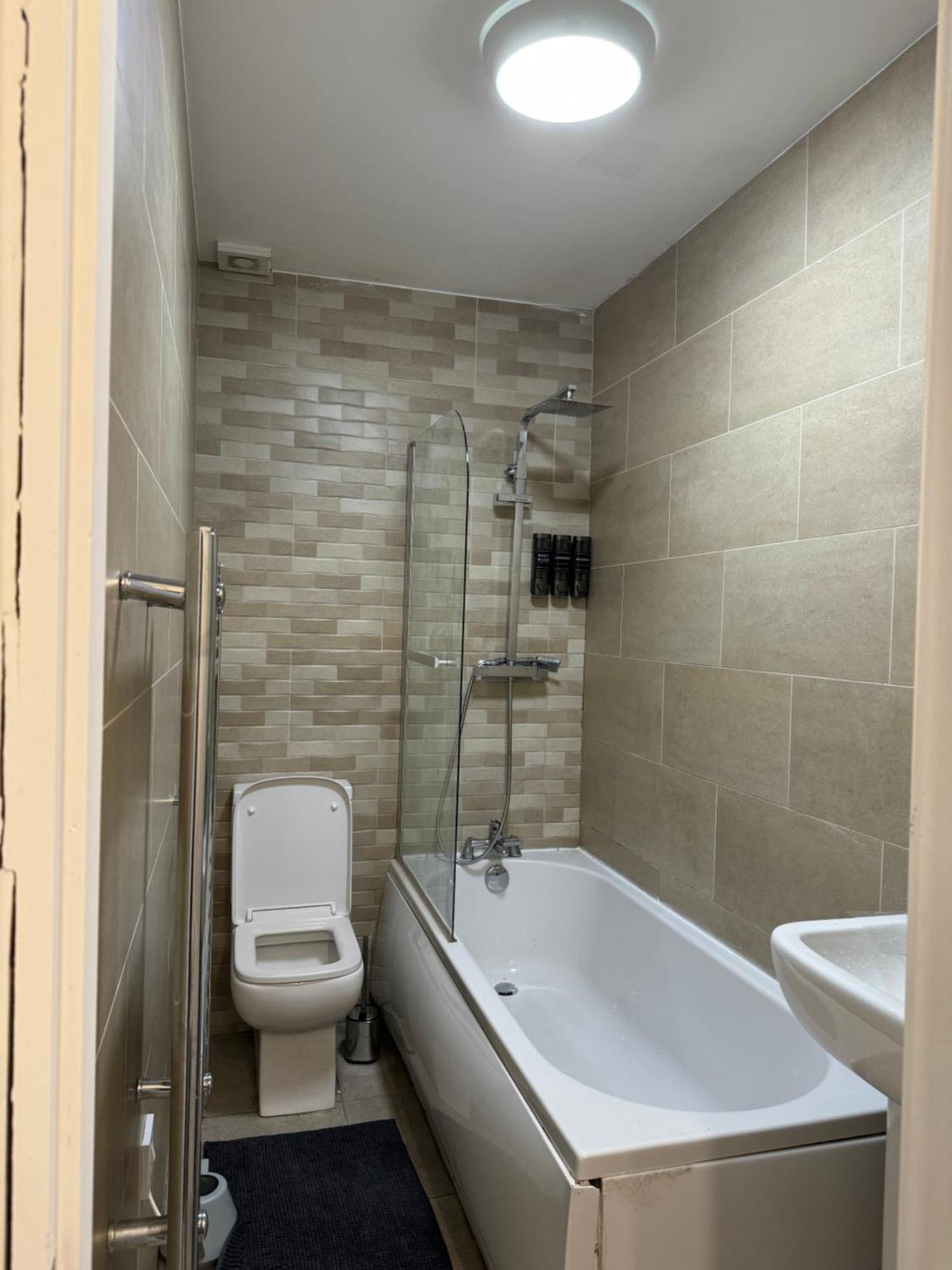 Icon Residencia Apartment Manchester Bagian luar foto